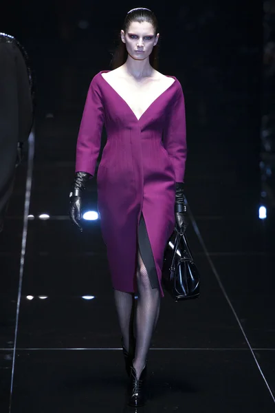 Look 5